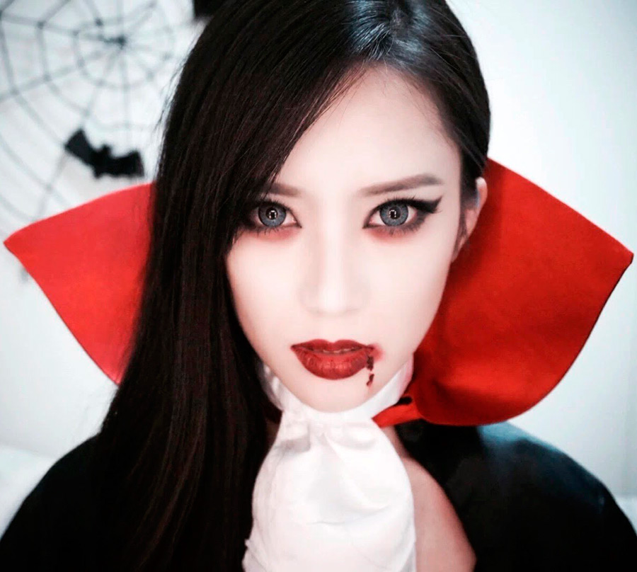 Образ для Хэллоуина-девушка-вампир